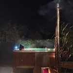 شاليه Romantic - Private Hot Tub - Sauna - Access *
