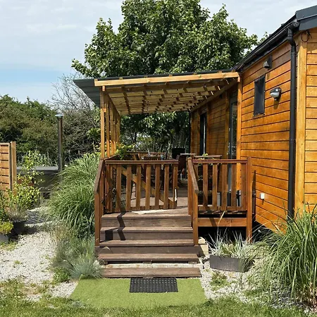 Chalet Romantic - Private Hot Tub - Sauna - Access *