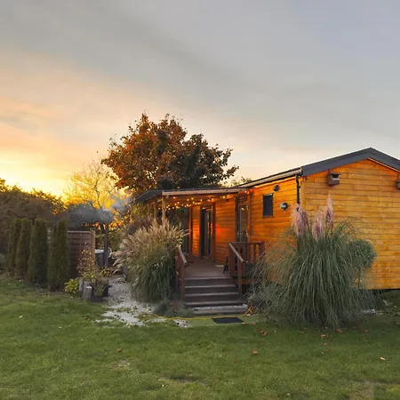 Romantic - Private Hot Tub - Sauna - Access شاليه *