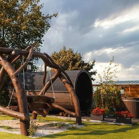 Romantic - Private Hot Tub - Sauna - Access * Wapnica (West Pomeranian)